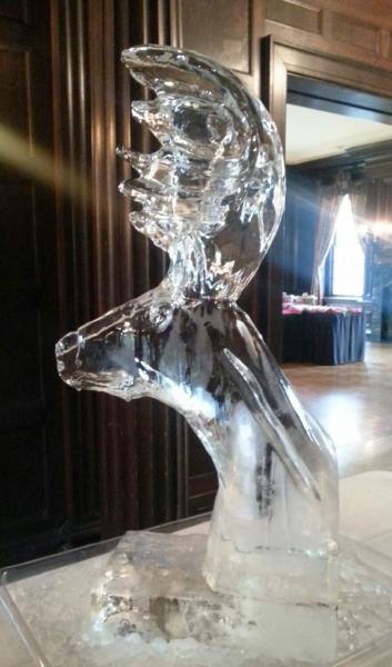 Deer head sculpture with antlers in ice by Louisville Ice Sculptures. Price $275